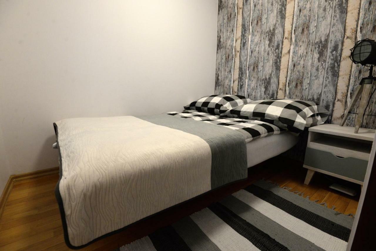 Apartament Columbus Lejlighed Ustrzyki Dolne Eksteriør billede